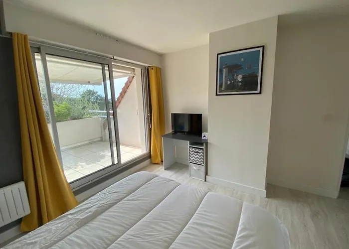 Duplex With Balcony And Close To The Sea Apartment